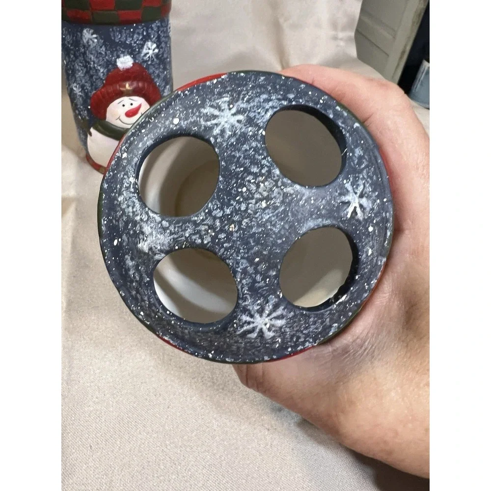 3 PC SNOWMAN CHRISTMAS BATHROOM SOAP, TOOTHBRUSH, BAR‎ SOAP (2449)